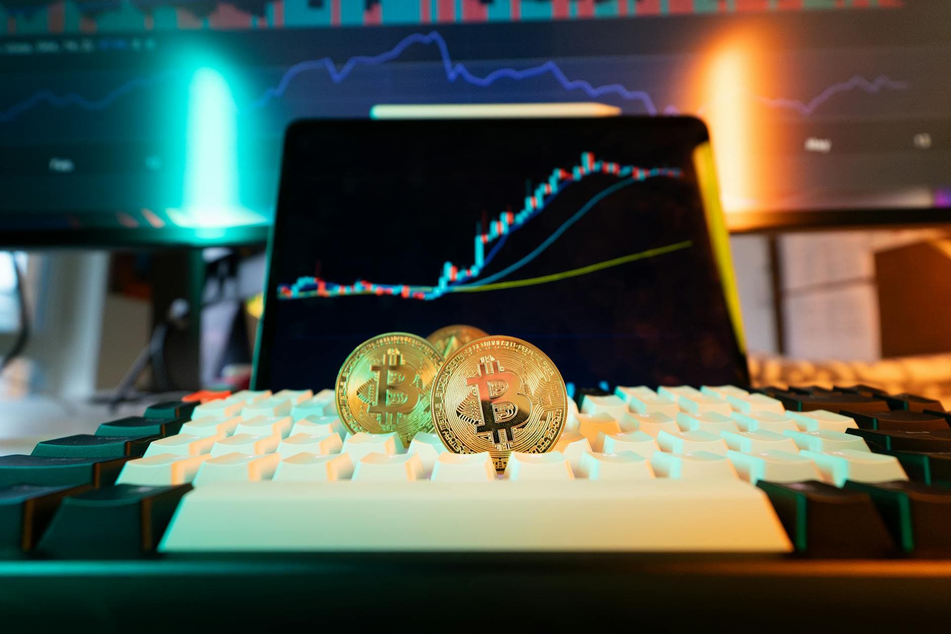 Bitcoin Rally Halts as Profit-Taking Rises, US Demand Falls