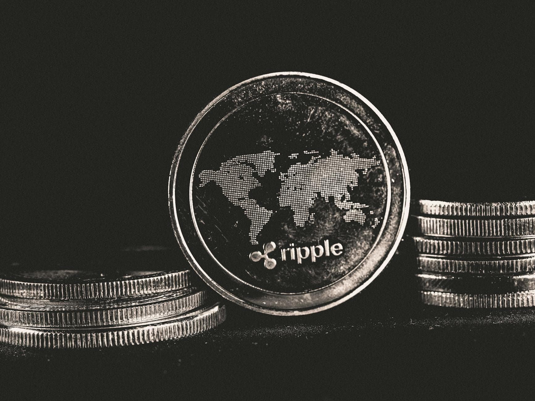 XRP Holds Key Level as Binance Flow Data Signals Demand Weakness